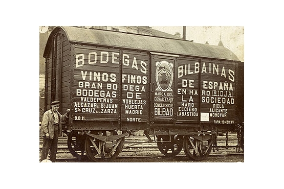 Old Liquors, Bodegas Bilbainas, train